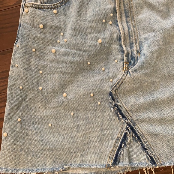 Pearl embellished denim Zara miniskirt sz L - Picture 3 of 5